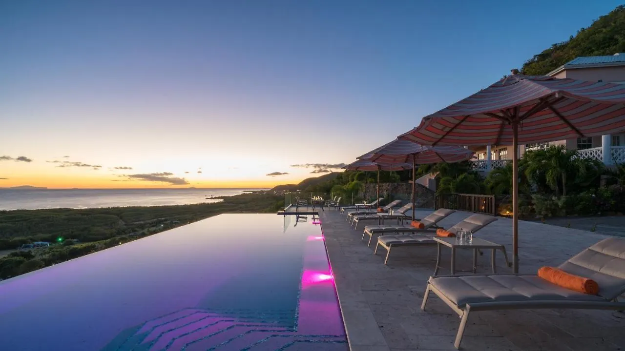 Fort Shelley Cades Bay Villa