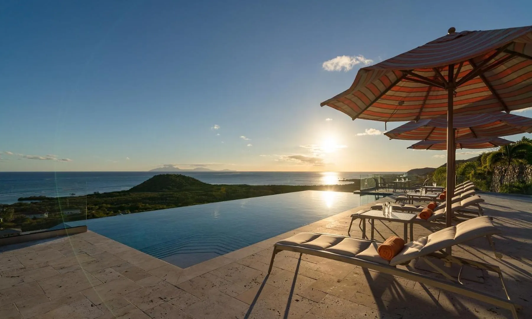 Fort Shelley Cades Bay Antigua/Barbuda