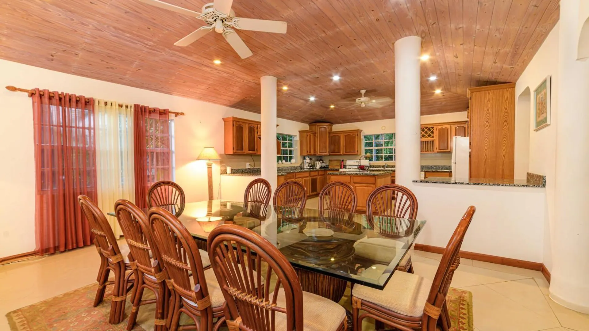 Fort Shelley Cades Bay Villa
